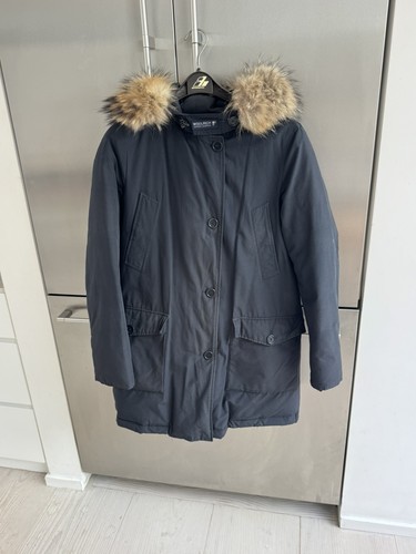 Navy woolrich winter jacket - woolrich,